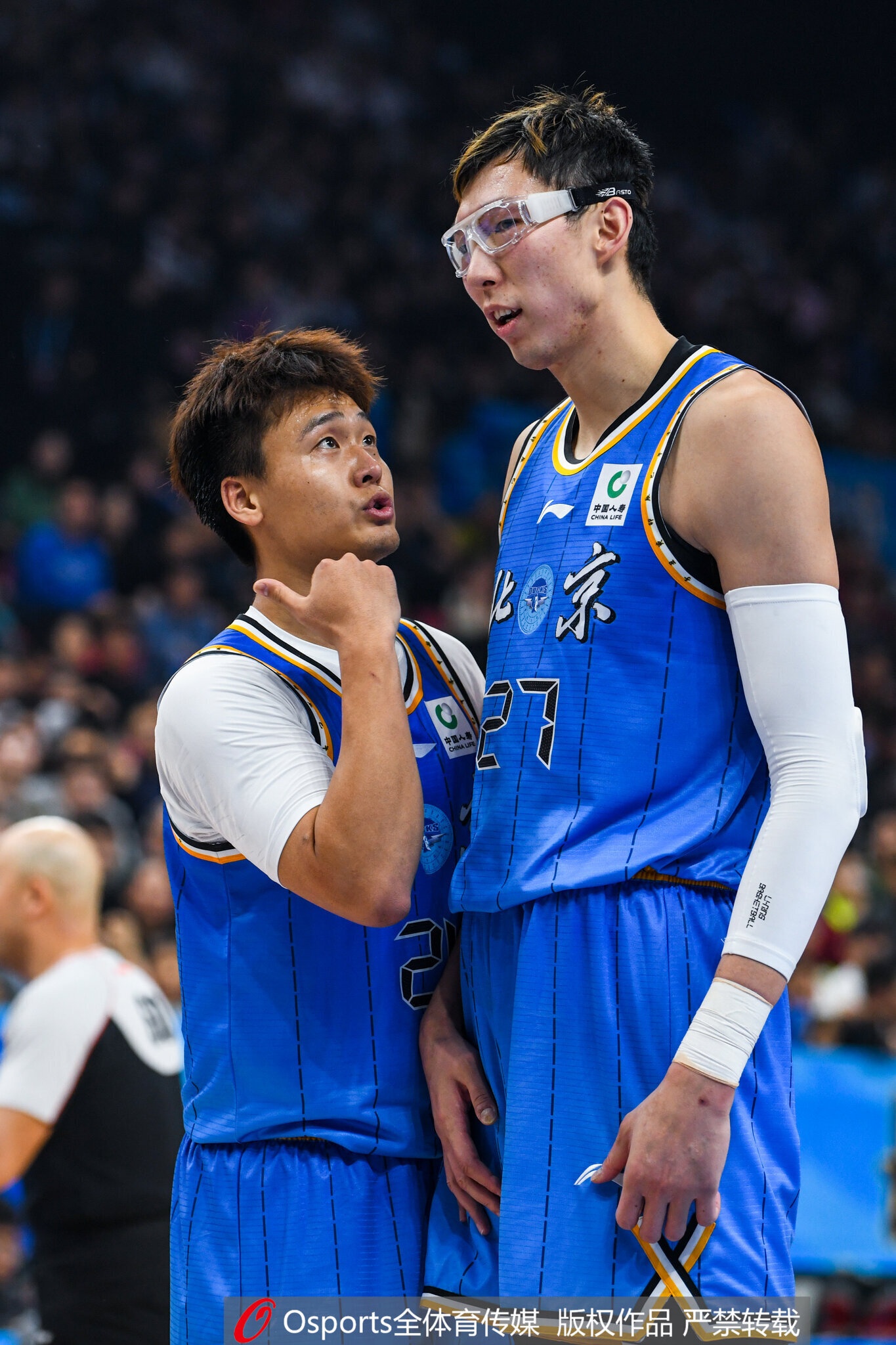 周琦解说NBA总决赛被赵睿点名 要求研究布伦森打法